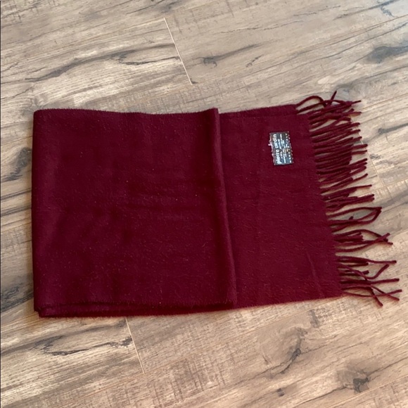 Pierre Cardin scarf - Picture 3 of 5